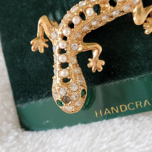 Salamander Brooch Pin Pendant Goldtone NWT - Picture 5 of 16